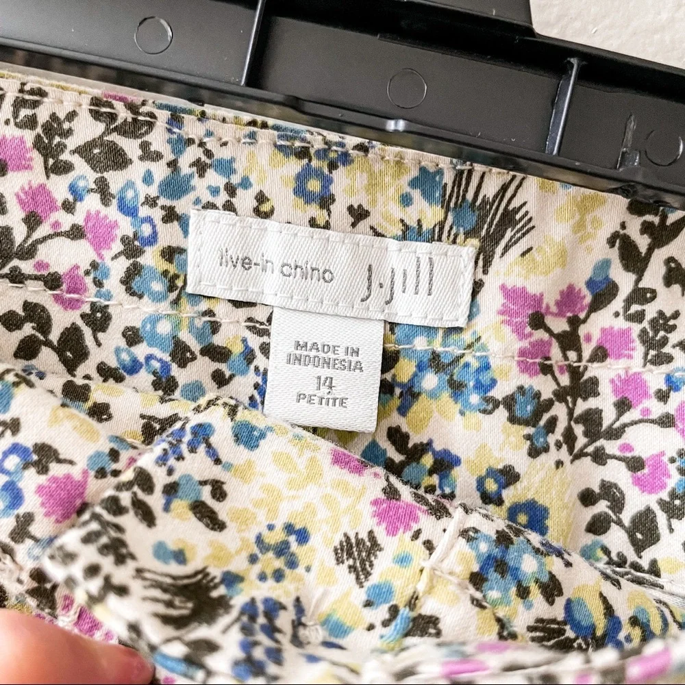 J. Jill Live-In Chino Ditsy Floral Pencil Skirt in Seasalt Size 14P